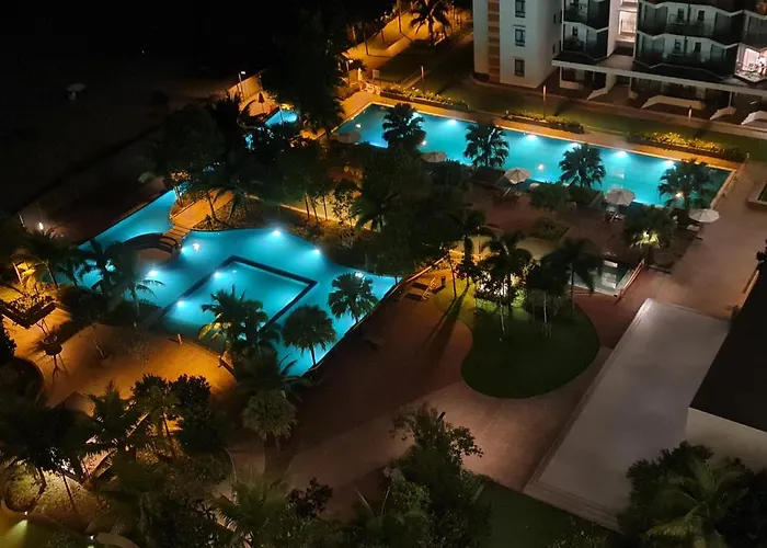 Puteh Timurbay Beachfront Private Sea View Suite Kuantan
